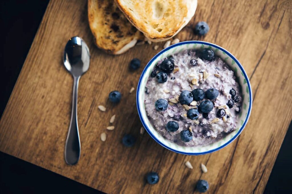 How to Use Oats for Weight Gain