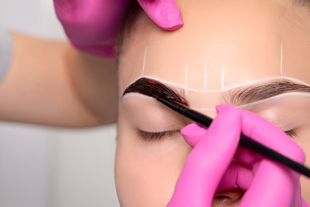 How does Brow Lamination Work_